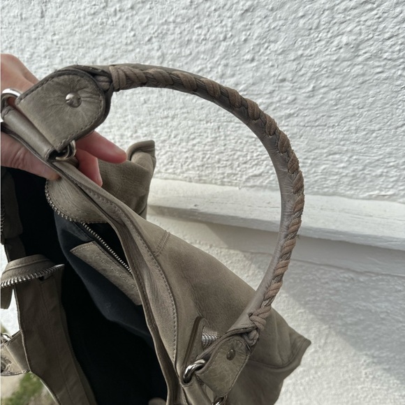 Auth Balenciaga city moto giant grey Bag - Picture 10 of 16